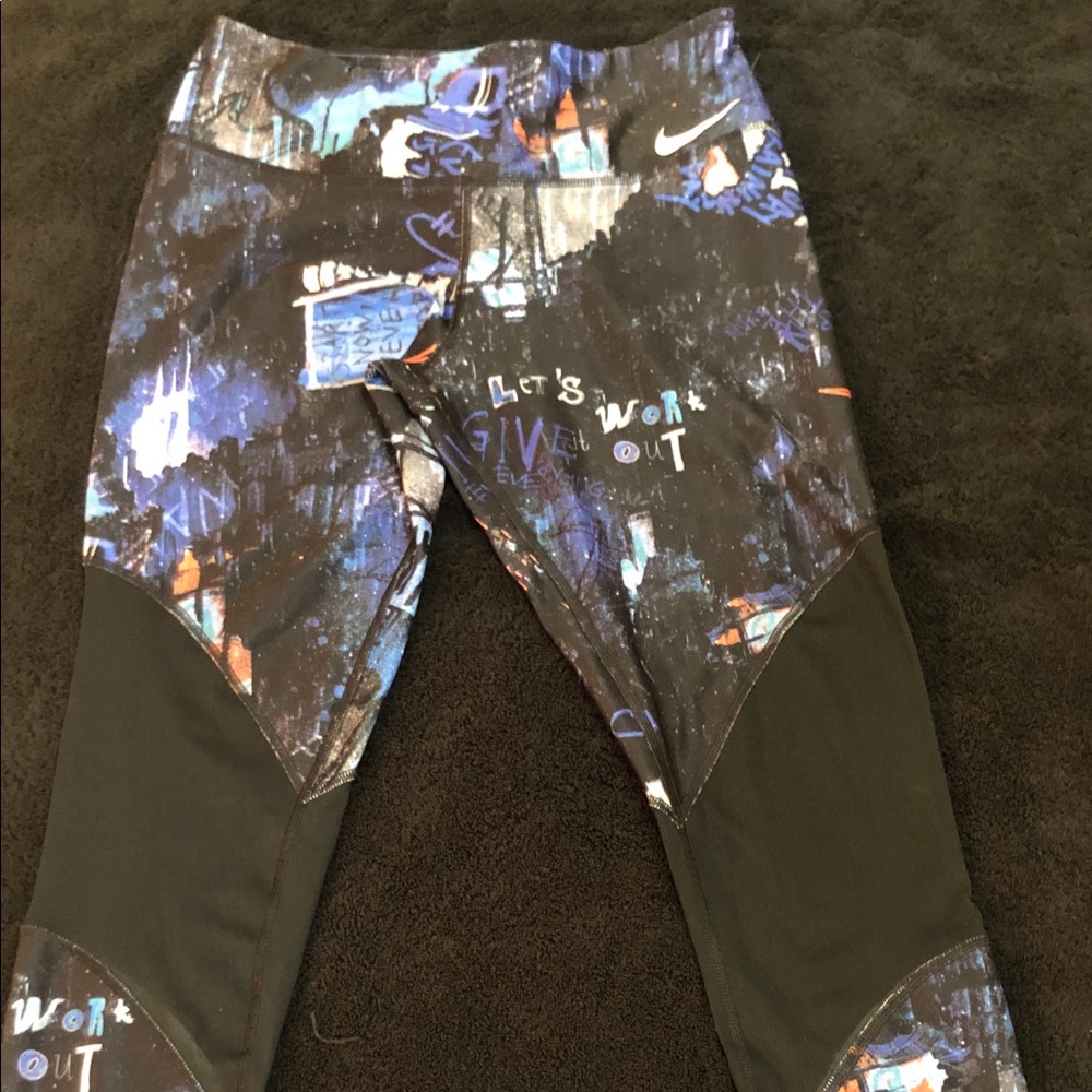 Women’s Nike Dr-Fit Leggings